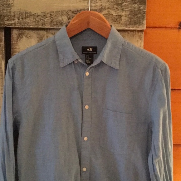 H&M Chambray Regular Fit Button Down sz S - Picture 14 of 14